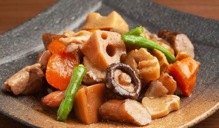 Chikuzen Ni Bento with Simmered Vegetables and Chicken