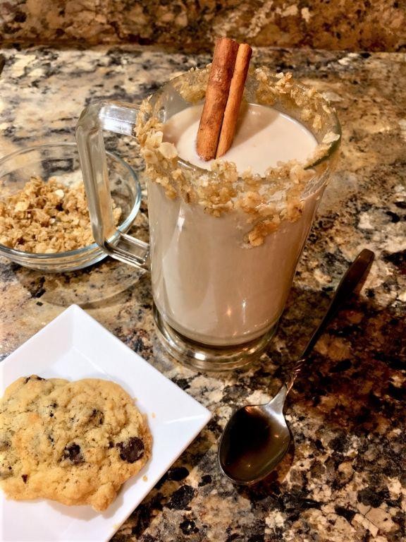 Chocolate Chip Oatmeal Cookie Latte