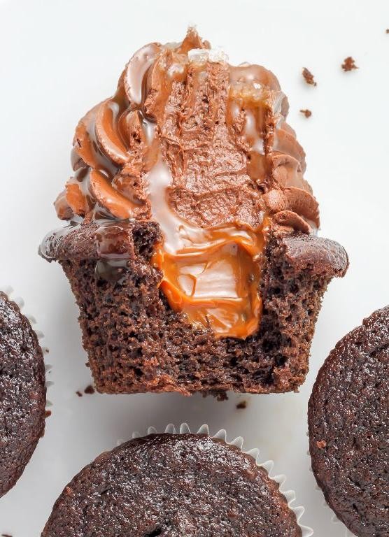 Chocolate Dulce de Leche Cupcakes