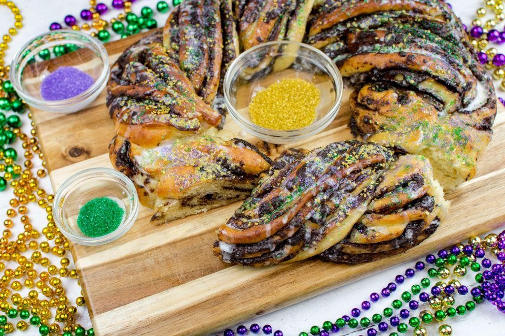 Chocolate-Stuffed King Cake with Ganache Drizzle