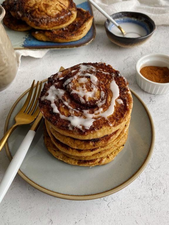 Cinnamon Roll Oat Flour Pancakes