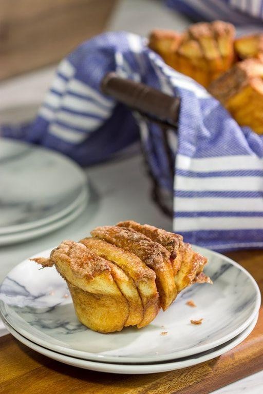 Cinnamon Sugar Dinner Rolls