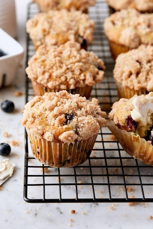 Classic Blueberry Muffins with a Crumb Topping