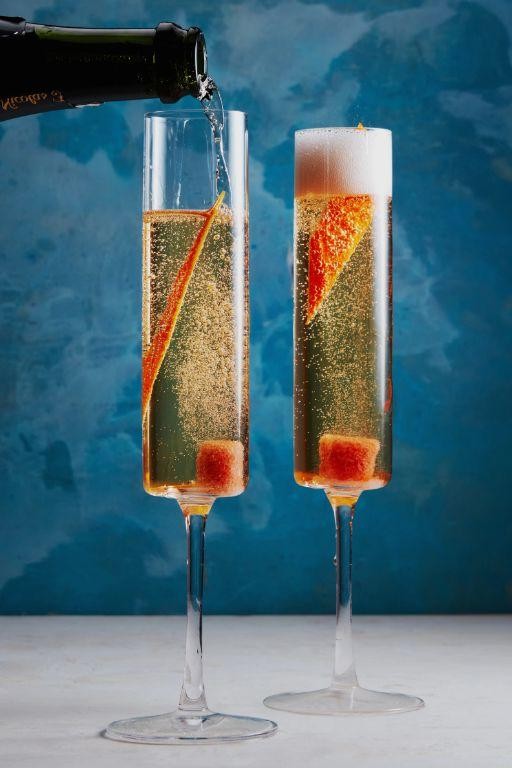 Classic Champagne Cocktail