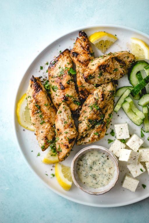 Classic Grilled Chicken with Lemon Herb Marinade