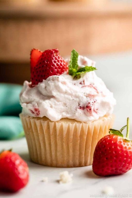 Classic Strawberry Vanilla Cupcakes