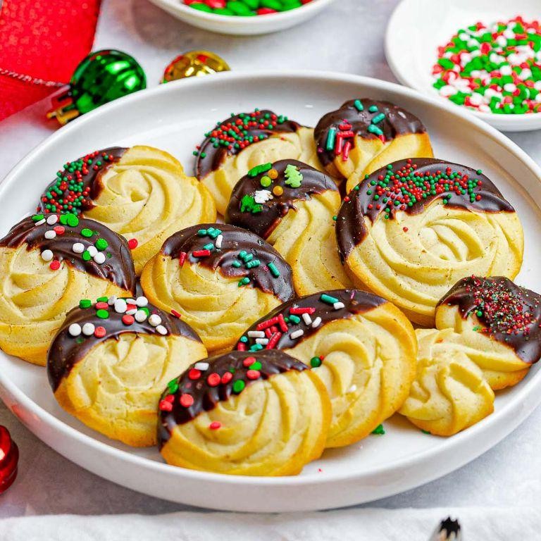 Classic Vanilla Christmas Butter Cookies