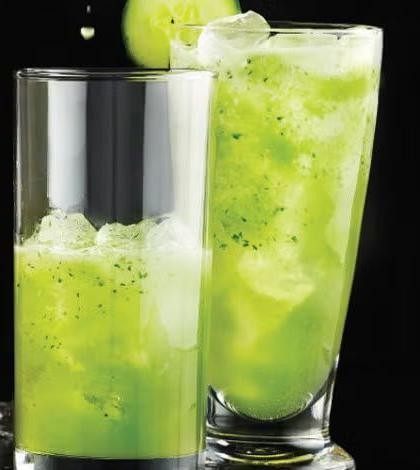20 Refreshing Flat Stomach Detox Juice Recipes for Quick Weight Loss