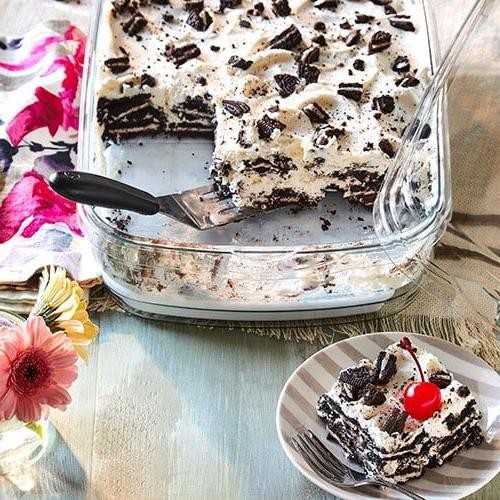 Cookies and Cream Icebox Cake
