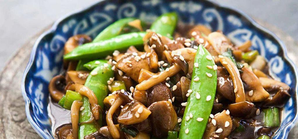 Cordyceps and Shiitake Mushroom Stir-Fry