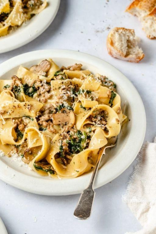 Corned Beef and Spinach Pasta