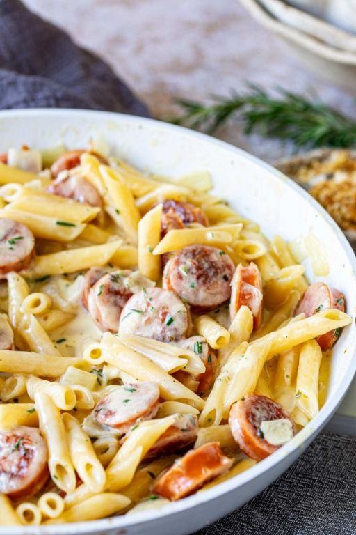 Creamy Garlic Kielbasa Pasta