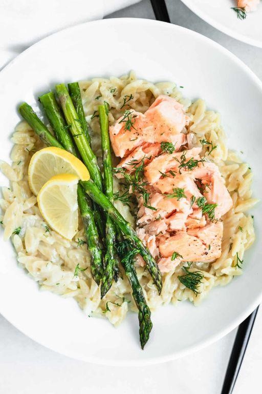 Creamy Lemon Orzo with Asparagus