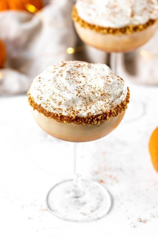 Creamy Pumpkin Pie Martini with Whipped Cream