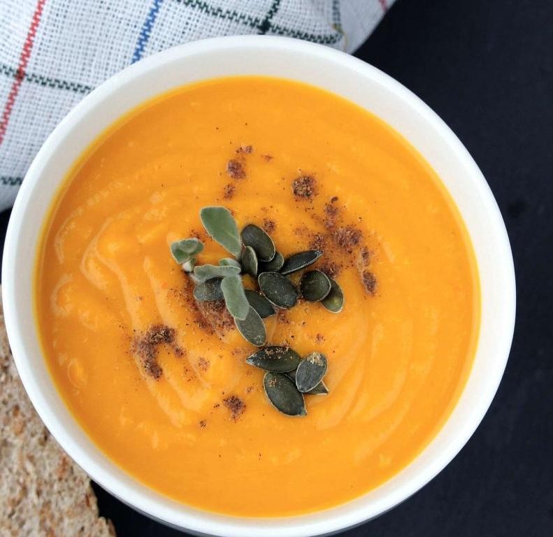 Creamy Sweet Pumpkin Soup with Coconut Milk