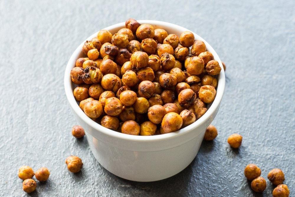 Crispy Air Fryer Chickpeas with Smoked Paprika