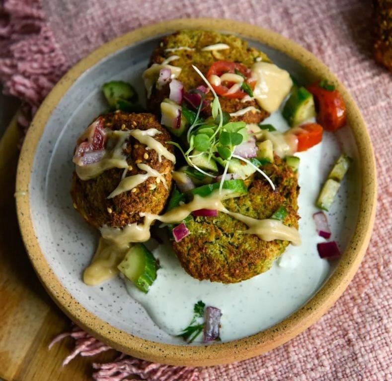 Crispy Air Fryer Falafel with Tahini Sauce