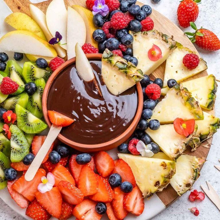Dark Chocolate Fondue with Fresh Fruit