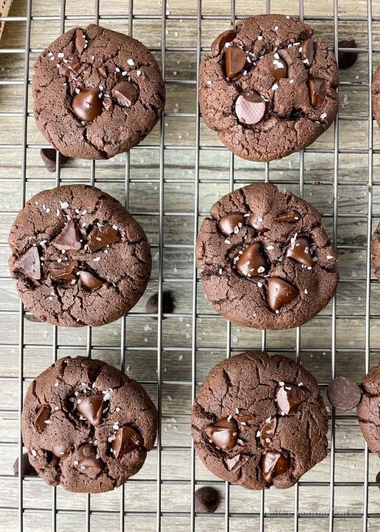 Double Chocolate Protein Cookies