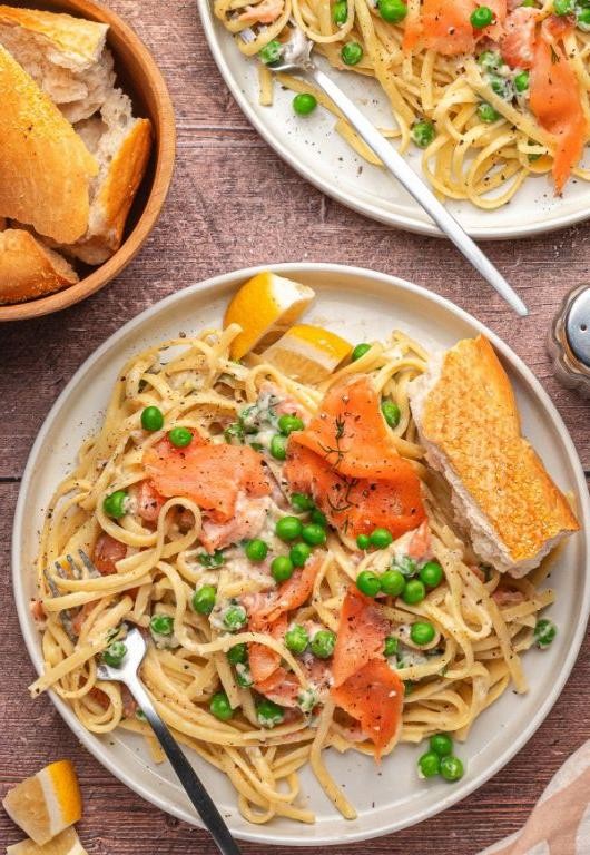 Easy Smoked Salmon Pasta with Lemon and Dill