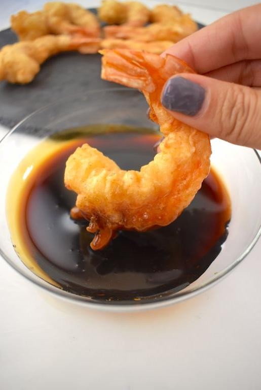 Eel Tempura with Dipping Sauce
