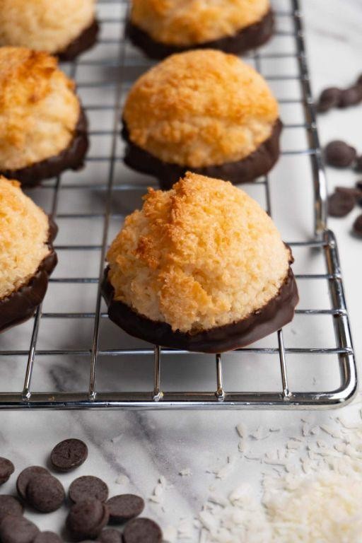 FiberOne Coconut Macaroons