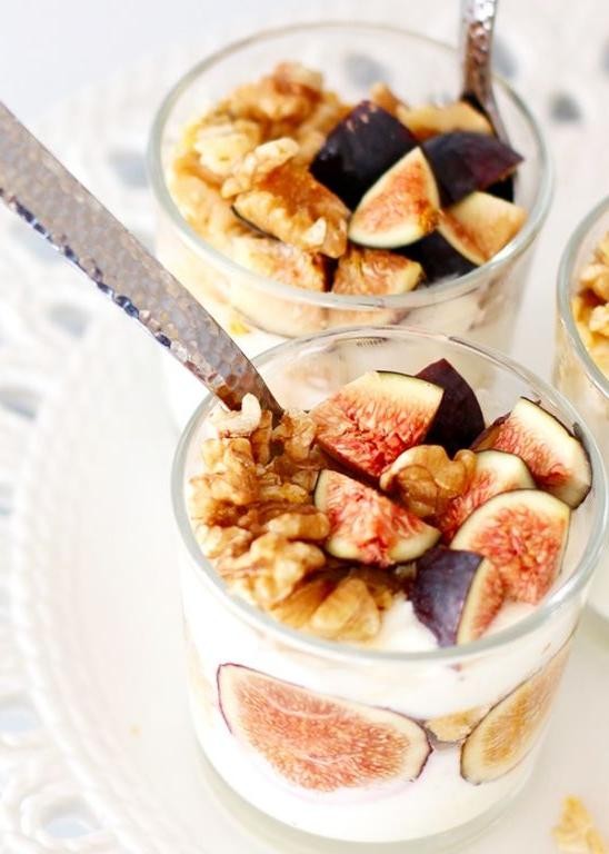 Fig and Honey Yogurt Parfait