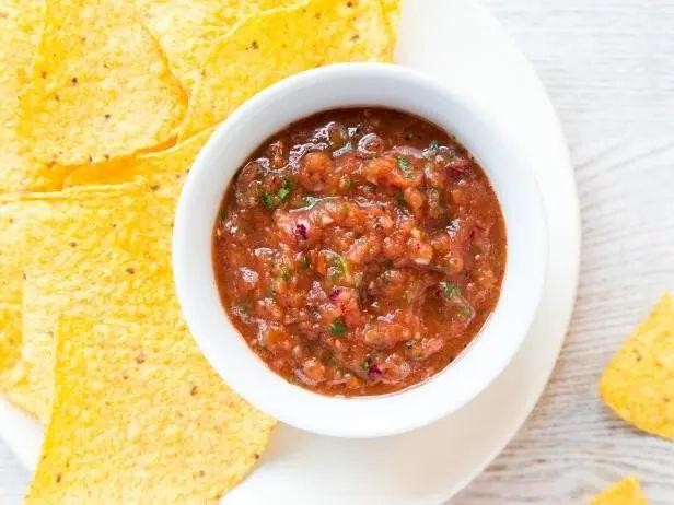 Fire-Roasted Canned Tomato Salsa