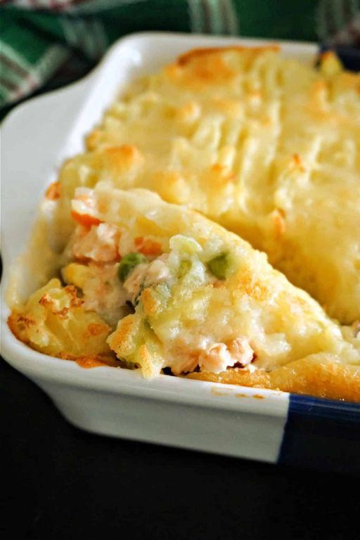 Fisherman’s Pie with Mashed Potato Topping