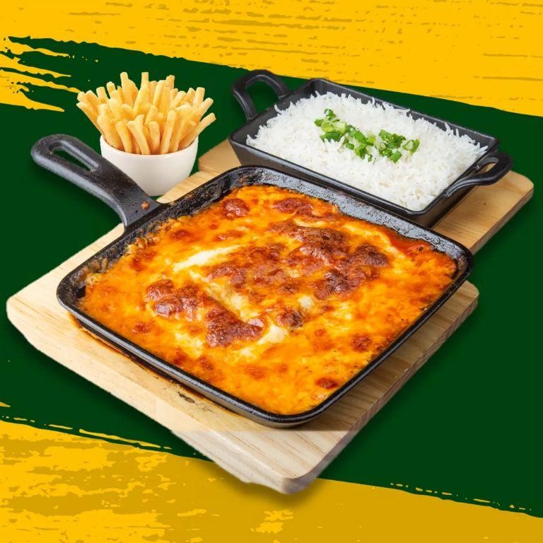 Frango à Parmegiana (Brazilian Chicken Parmesan)