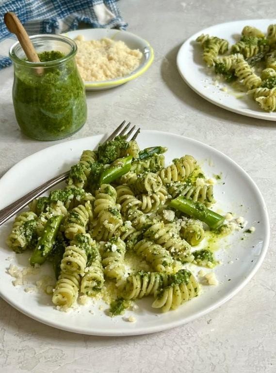 Fresh Spearmint Pesto Pasta