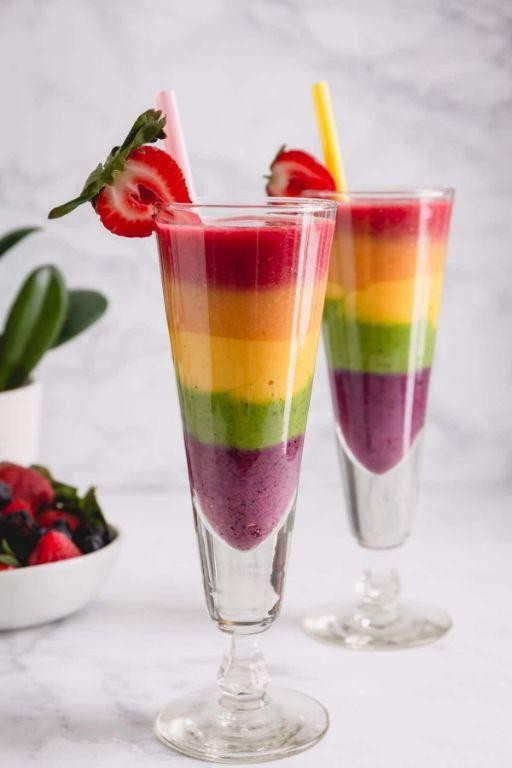 Fruity Rainbow Smoothie