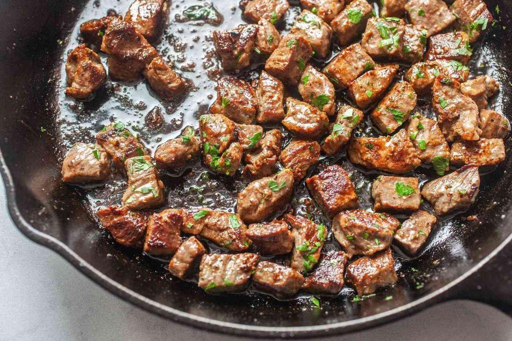 Garlic Butter Beef Cubes with Herbs