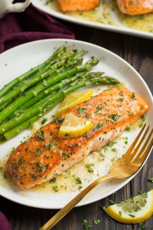 Garlic Butter Pan Seared Salmon with Lemon