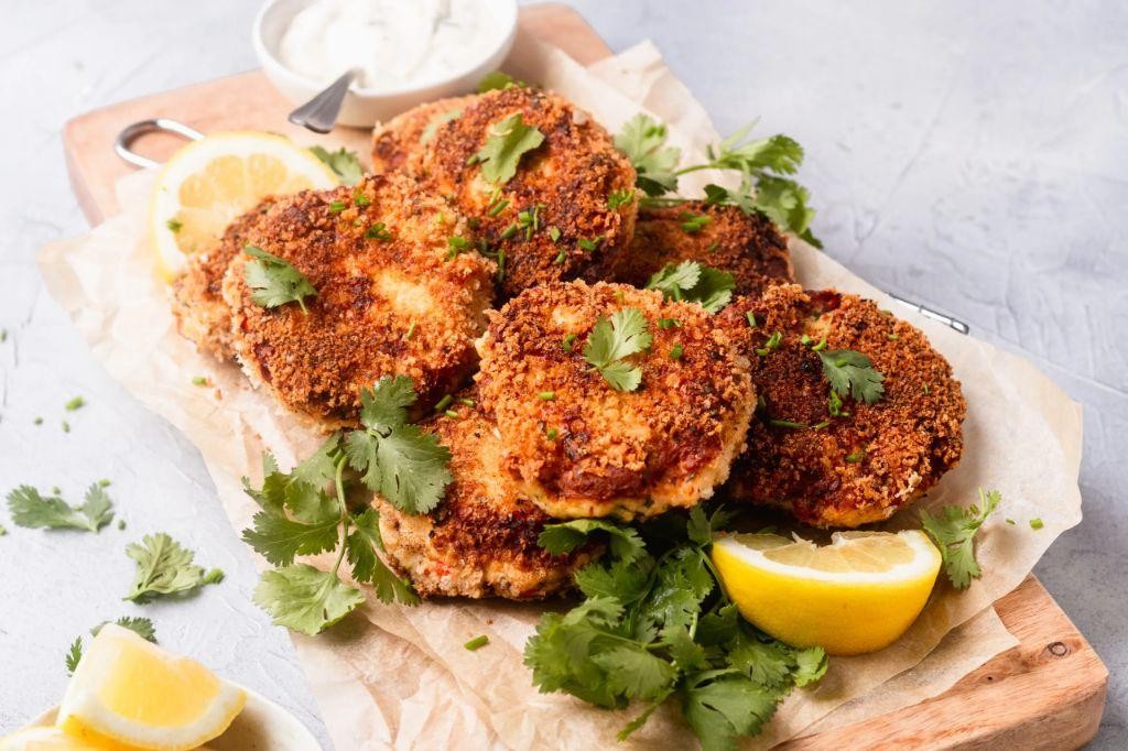 Garlic Butter Salmon Patties with Lemon Aioli