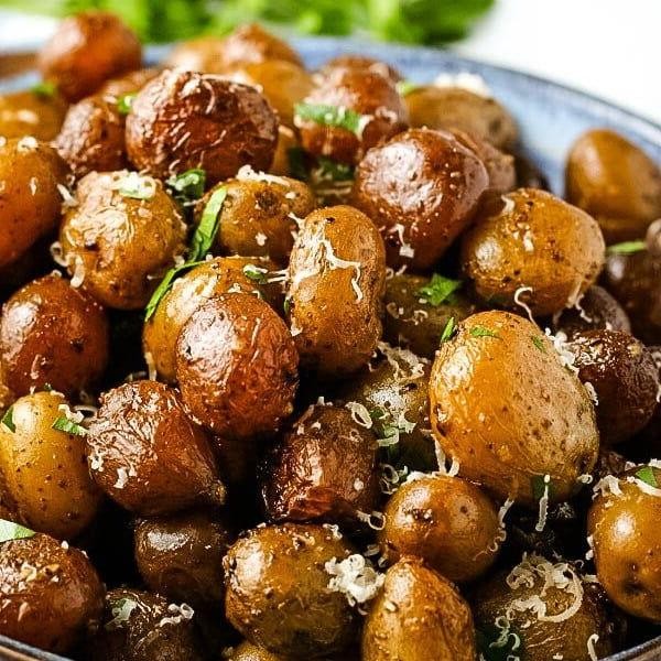 Garlic Parmesan Sweet Potatoes in the Slow Cooker