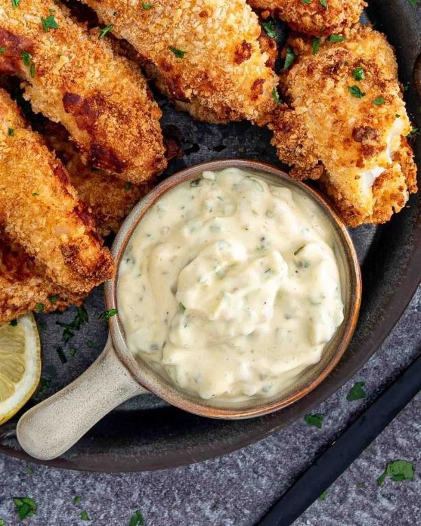 Garlic Parmesan Tartar Sauce