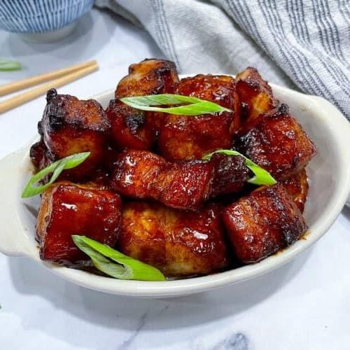 Garlic and Honey Glazed Skinless Pork Belly