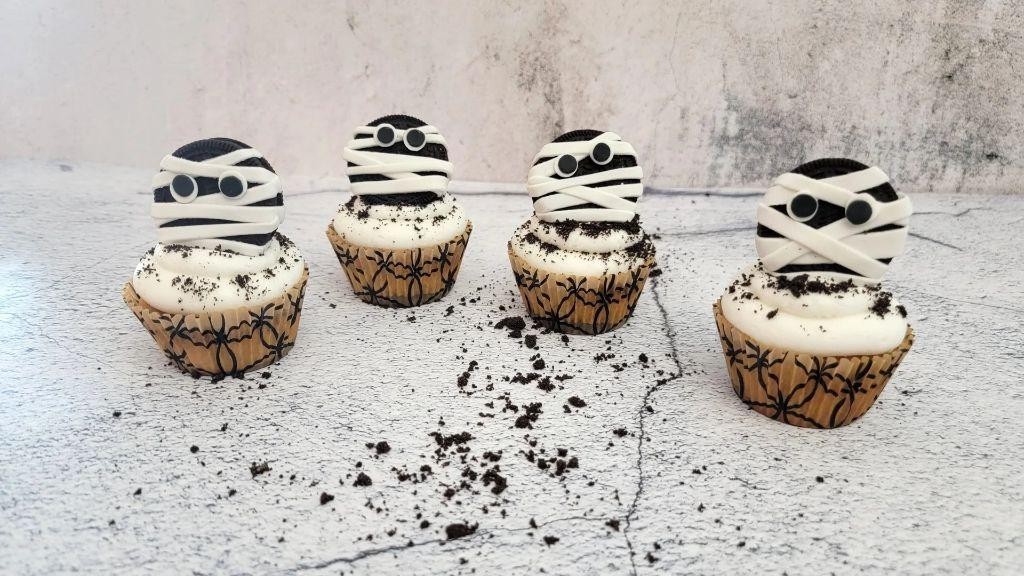 Ghost Oreo Protein Cupcakes