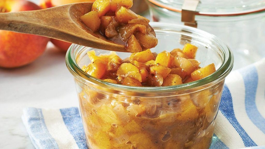 Ginger peach mango chutney with brown sugar