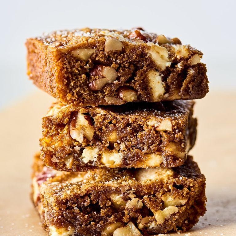 18 Decadent Blondie Recipes Irresistibly Delicious