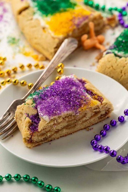 Gluten-Free King Cake with Vanilla Bean Frosting
