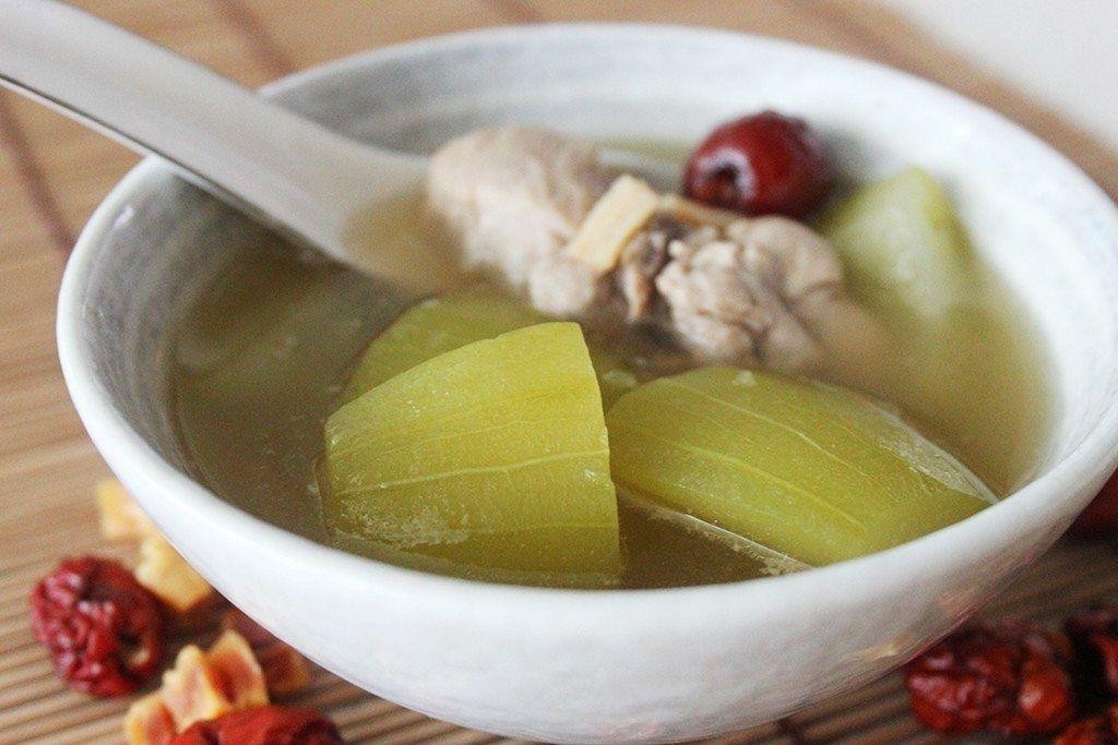 Gourd Soup with Crispy Radstag Strips
