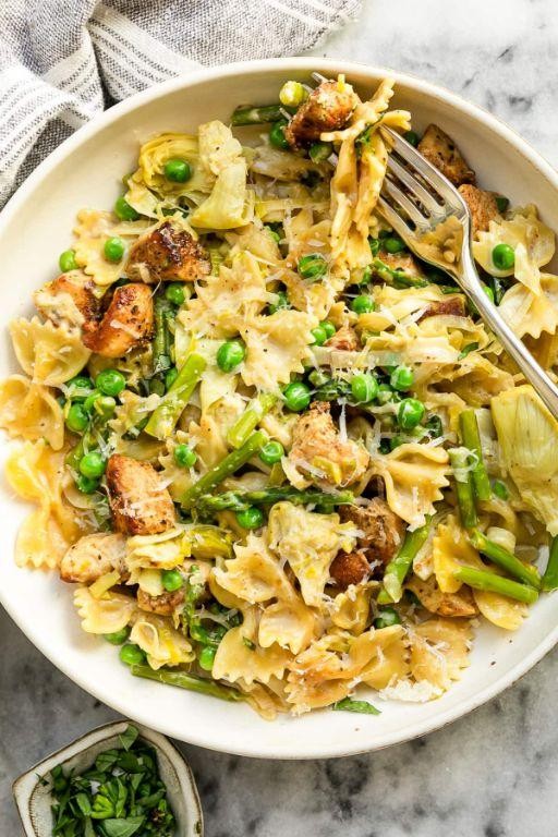 Grilled Chicken Pasta Primavera
