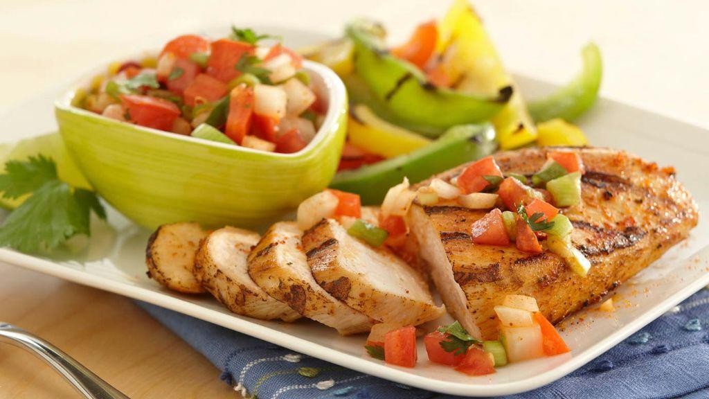 Grilled Chicken with Pico de Gallo