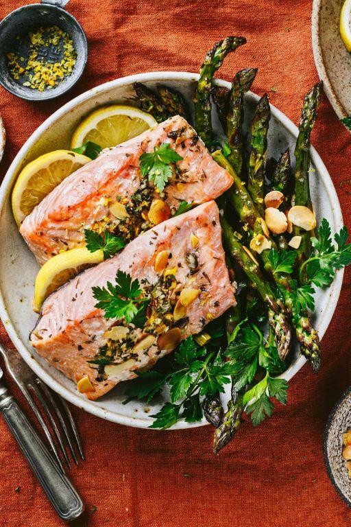 Grilled Lemon Herb Salmon with Asparagus