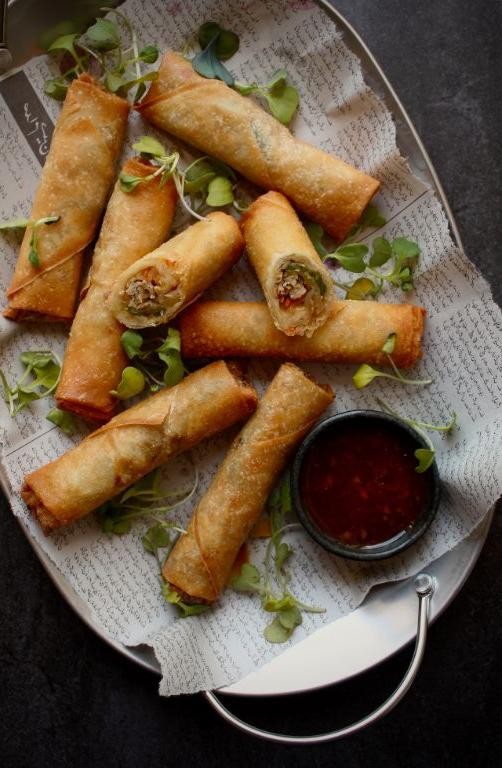 Ground chicken and vegetable spring rolls