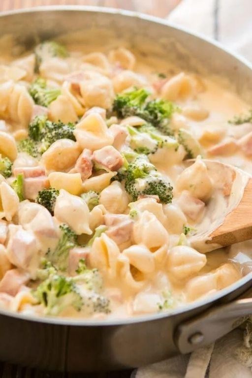 Ham and Broccoli Mac and Cheese