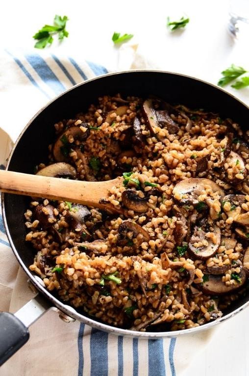 Herbed Mushroom and Farro Stew