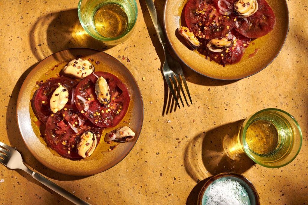 Herbed Mussel and Tomato Salad